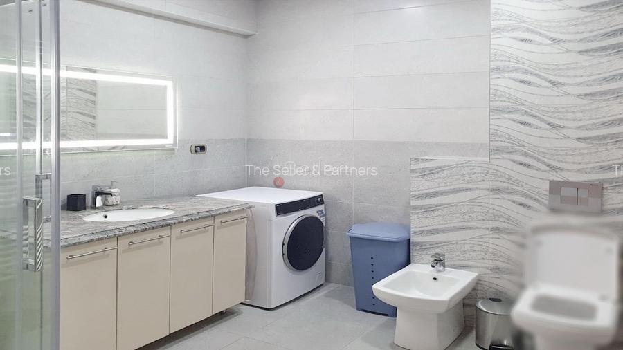 Structura Generoasa Orientare Sudica - 4