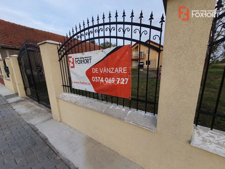 Vila cu 5 camere, 236 mp, teren 5805 mp, gaz, Brestea - Denta  - 43