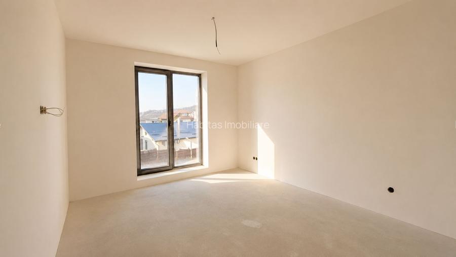 Casa de vanzare in Feleacu, 500 mp teren, garaj, priveliste deosebita - 18