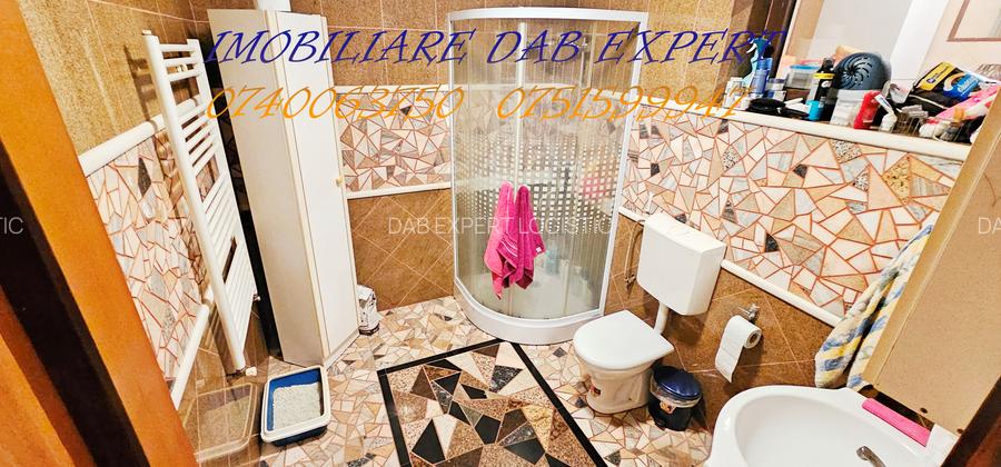 Vanzare casa cu etaj zona Shopping City Mall - 6