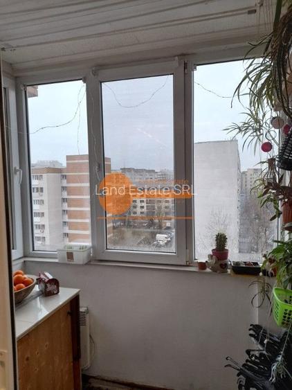 Garsoniera la 4 minute de Metrou Lujerului - 2