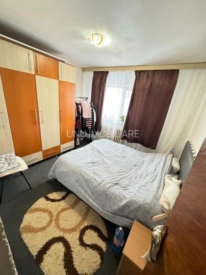 3 Camere Decomandat 2 Bai 72mp bloc 1984 zona Nicolina - 6