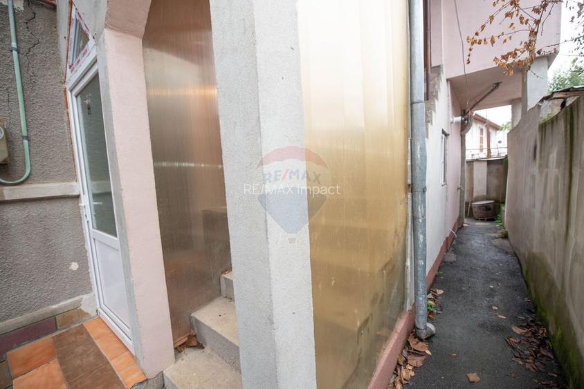 Apartament cu 4 camere 117 mp de vanzare, cu curte de 150 mp, Ploiesti - 25