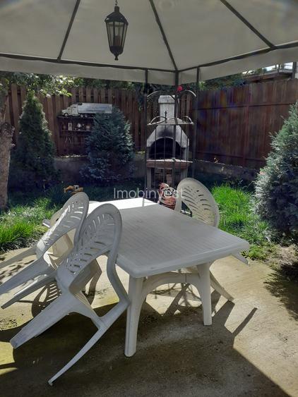 Vand casa P + M, cu 5 camere in zona 7 Noiembrie - 8