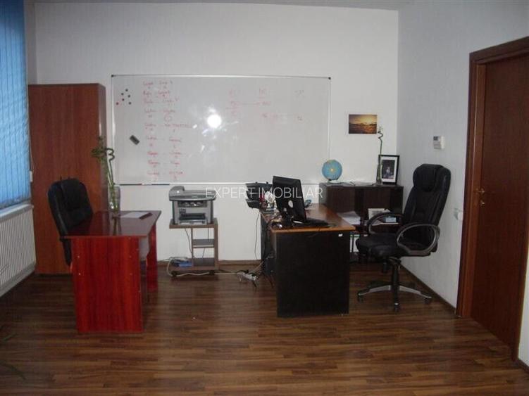 Metrou Muncii - Calea Calarasilor imobil inividual 370 mp utili 9 Euro/mp util - 6