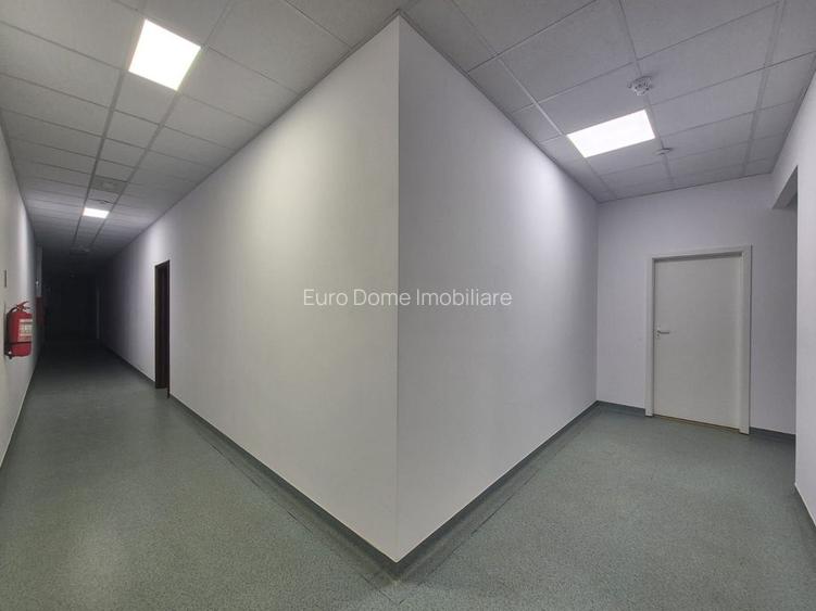 Central, la 5 minute de Afi , spatiu amenajat - 8