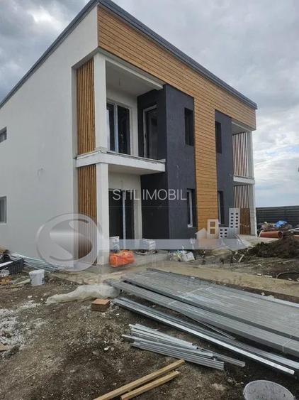 COMISION 0 % Duplex 3 camere 2 bai 80 mp curte 200 mp Vorovesti Miroslava - 4