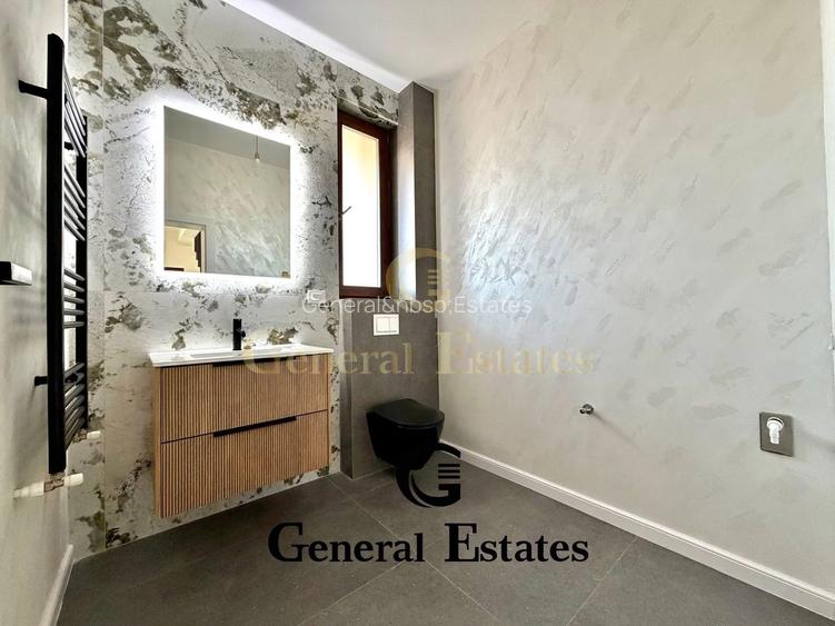 Vilă tip duplex de vânzare | Zona Cetățuia | 390 mp teren | 4 camere - 12