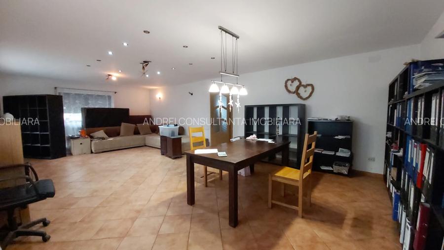 Vanzare vila frumoasa cu 2 garaje si teren mare in Popesti Leordeni - 4