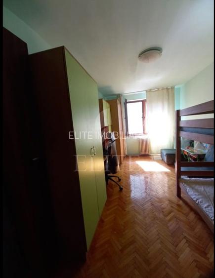 Apartament 3 camere în zona HOTEL Royal - 2