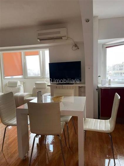 Garsoniera Mall Vitan - 6