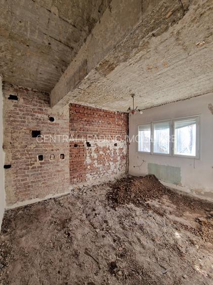 VILA 4 CAM. TIP D+P+ETAJ VATRA LUMINOASA, LIBERA, GATA DE RENOVAT/DECOPERTATA - 11