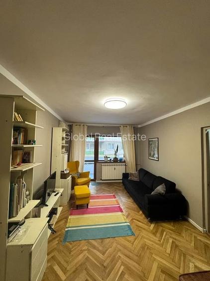 3 Camere Decomandat Circular 67 mp Zona Ultracentrală Mobilat Utilat - 2