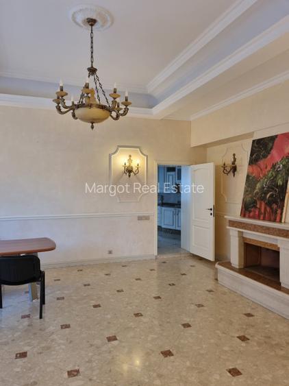 Vila cu arhitectura reprezentativa, aproape de Piata Victoriei - 3