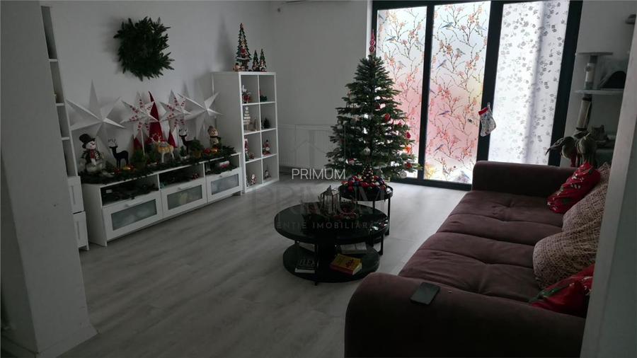 DUMBRAVITA - 4 CAM - DECOMANDAT - 2 BAI - LOC PARCARE - GRADINA - SPATIOS/LUMINO - 13