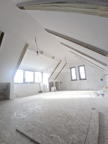 Casă de vânzare, 100 mp utili, 300 mp teren Dâmbul Rotund zona Școala de Poliție - 17