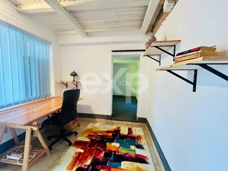 Casa 4 camere -Teren 551 mp- parcare- Cristian, Brasov  229.000 Euro. - 2