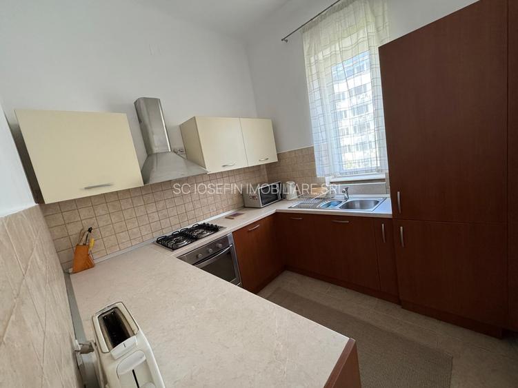 Spatios pentru  locuit si afacere - 17