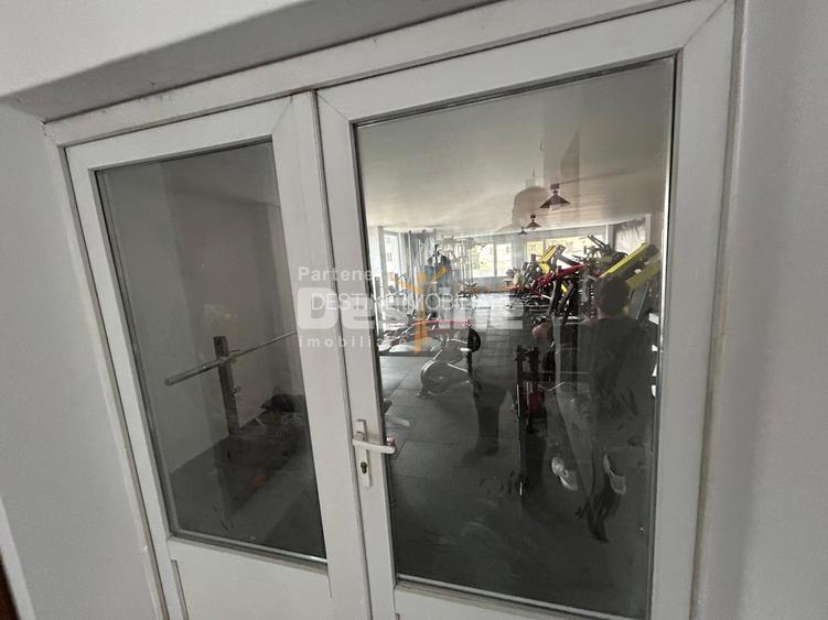 Spațiu comercial 336 mp–Oportunitate excelentă de investiție - 11