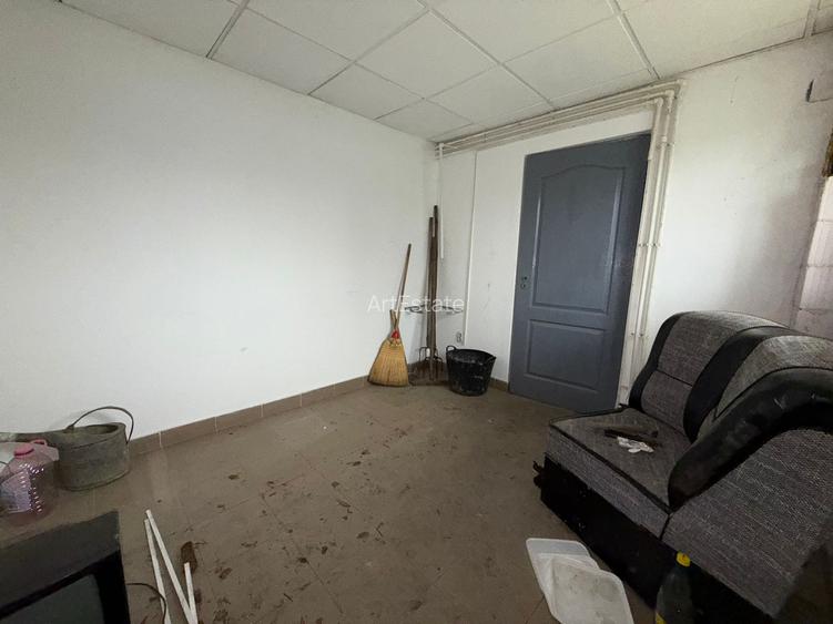 Spațiu comercial magazin Șeitin 703 mp teren vitrină stradală - 5