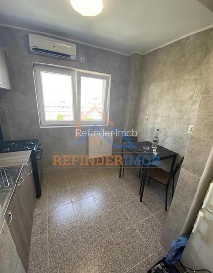 Garsoniera renovata, bd. Obregia, vedere stradala - 7