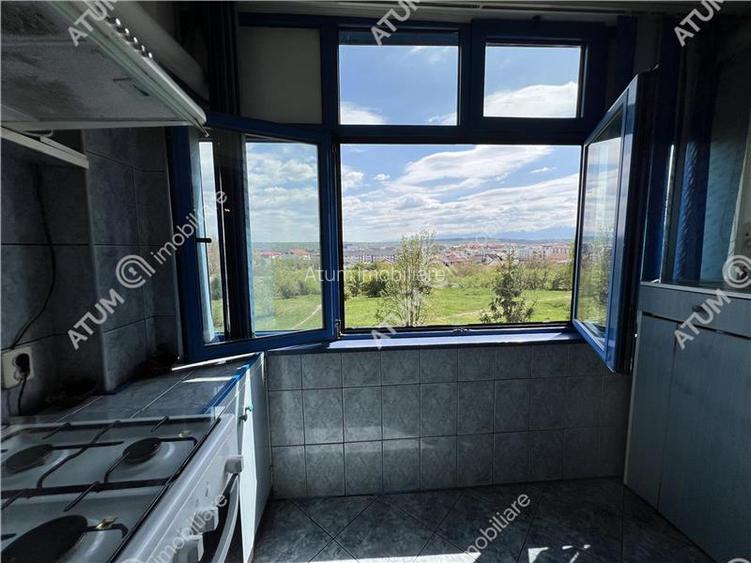 Apartament 2 camere decomandate cu boxa si pivnita zona Vasile Aaron - 9