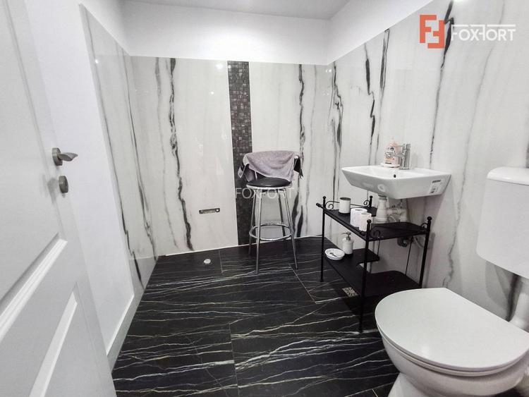 Casa individuala cu 8 camere si teren de 832 mp de vanzare, zona Girocului - 19