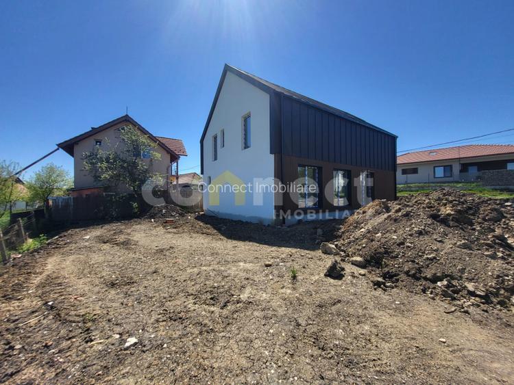 Casă de vanzare | 4 camere, 3 băi | Teren 500 mp I Tureni - 11