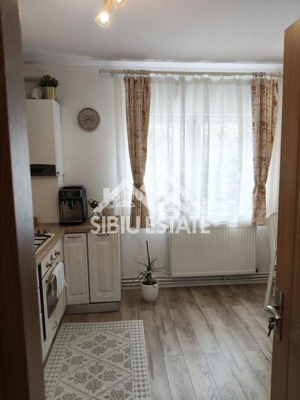 Apartament de vanzare decomandat 2 camere mobilat si utilat - Terezian - 3