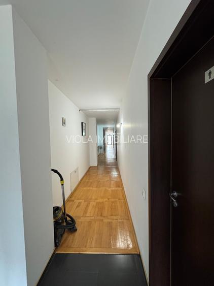 De vanzare Casa\Pensiune,teren 1500 mp. - 3