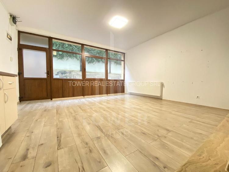 Spațiu comercial central - 7