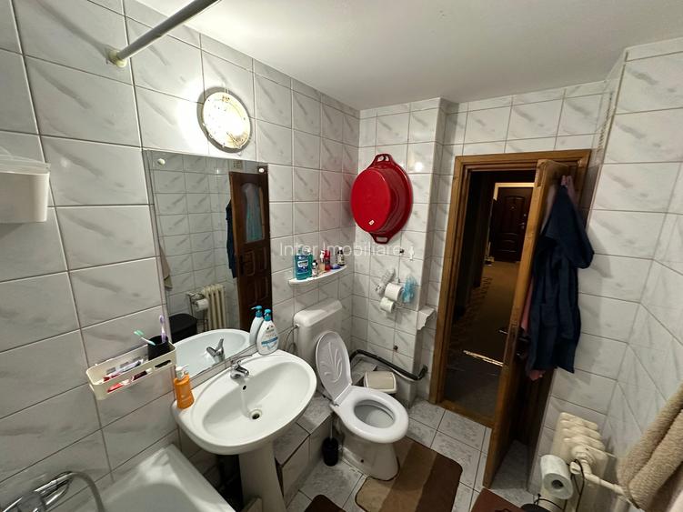 Apartament 3 camere decomandat etajul 3/4 COD : 161608 - 5