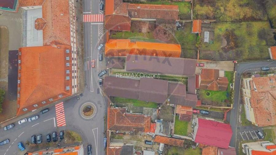 Proprietate turistică cu 14 camere, poziționare excepțională – Râșnov - 6