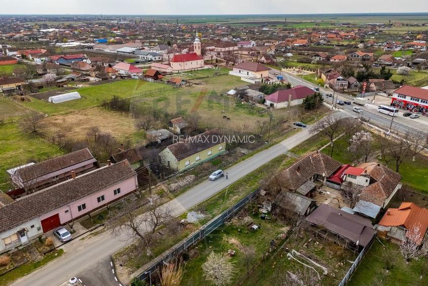 Teren + casa cu potential in centrul loc. Galsa, fs- 30m - 7