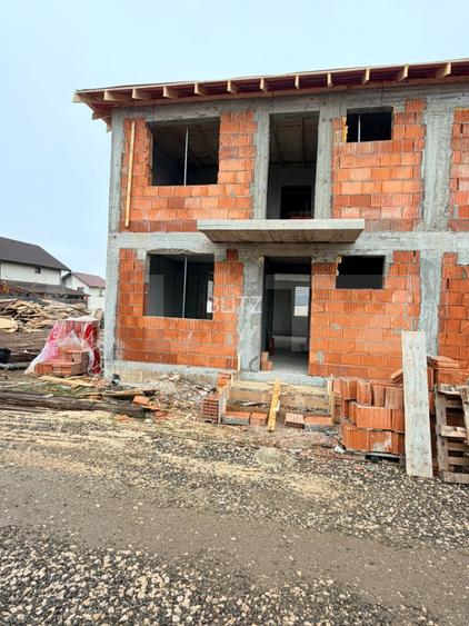 Casă nouă cu 3 dormitoare, 2 băi și teren de 220 mp - 3