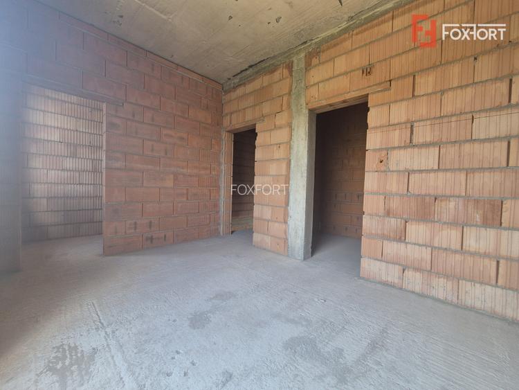 Duplex cu 4 camere de vanzare in localitatea Dumbravita - 10