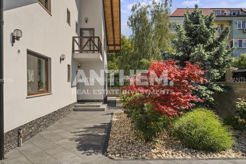 Refugiu urban in Bucuresti: vila eleganta, gradina matura si finisaje de lux - 3