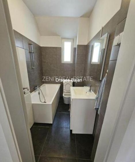 Conservator // Orientat V // Spatios - 9