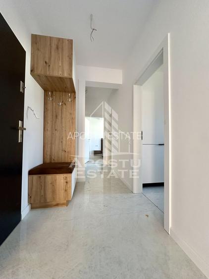 Apartament tip penthouse, bucatarie inchisa, mobilat, situat in Giroc - 5