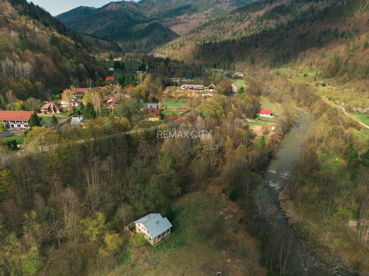 Casa si teren intravilan Tarcau - 8