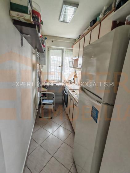 Apartament 3 camere, situat in zona Groapa - Inel II - 7