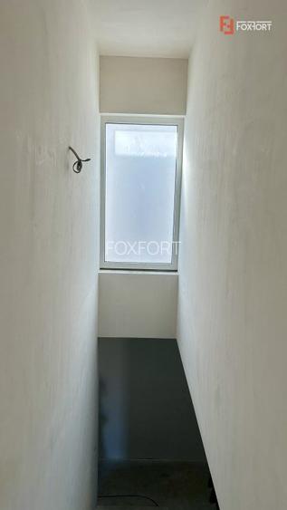 Duplex 4 camere despartit prin camera tehnica + pompa de caldura - Giarmata Vii - 13