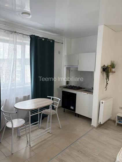 Garsoniera / semidecomandata / centrala proprie / AC / 34 mp / Tineretului 53 - 5