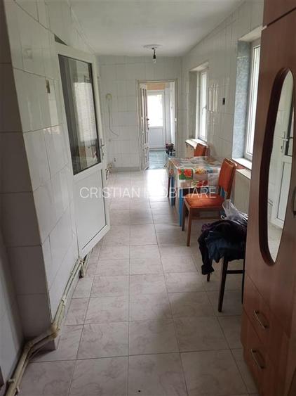 Casa cu teren 485 mp, deschidere 12 m, Central - 5