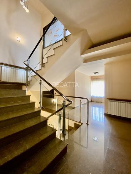 Ocazie!vila individuala in Baneasa Rezidence- Iancu Nicolae-1000mp teren-piscina - 8