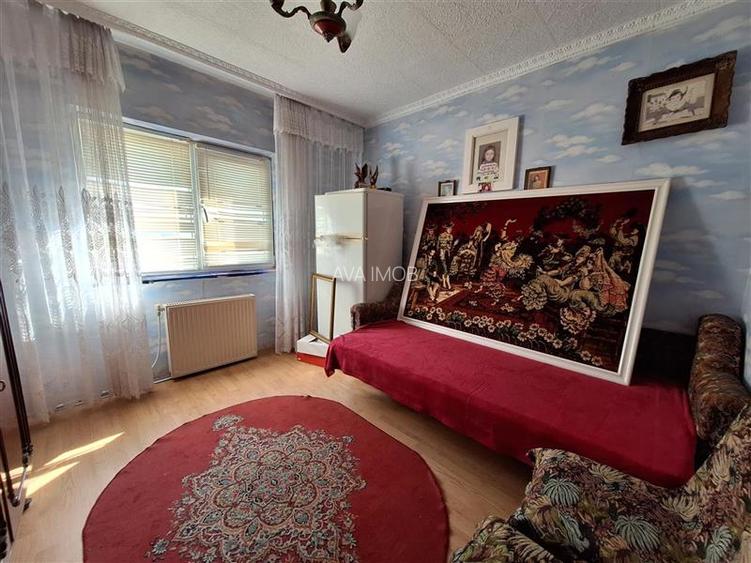 Apartament 3 camere semidecomandat | Etaj 3, zona Ura - 6