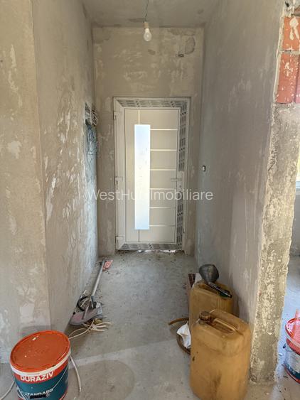 Casa individuală, 4 camere, 2 bai, 110 mp utili, 408mp teren - Utvin - 10