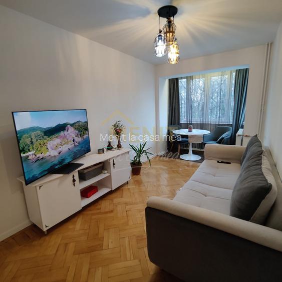 apartament decomandat zona nord etaj 2 - 3
