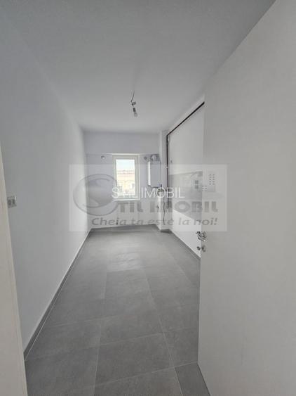 INTABULAT! MUTARE IMEDIATA! Apartament cu 2 camere decomandat Central - 6