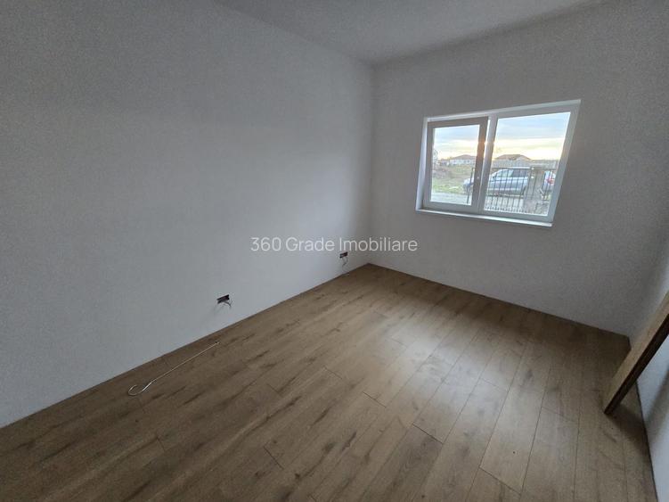 Duplex pe parter de inchiriat 500euro luna - 6